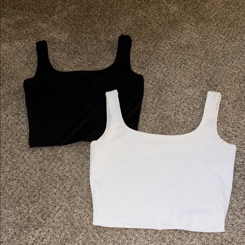 AMAZON Black and White Women's Crop Tops